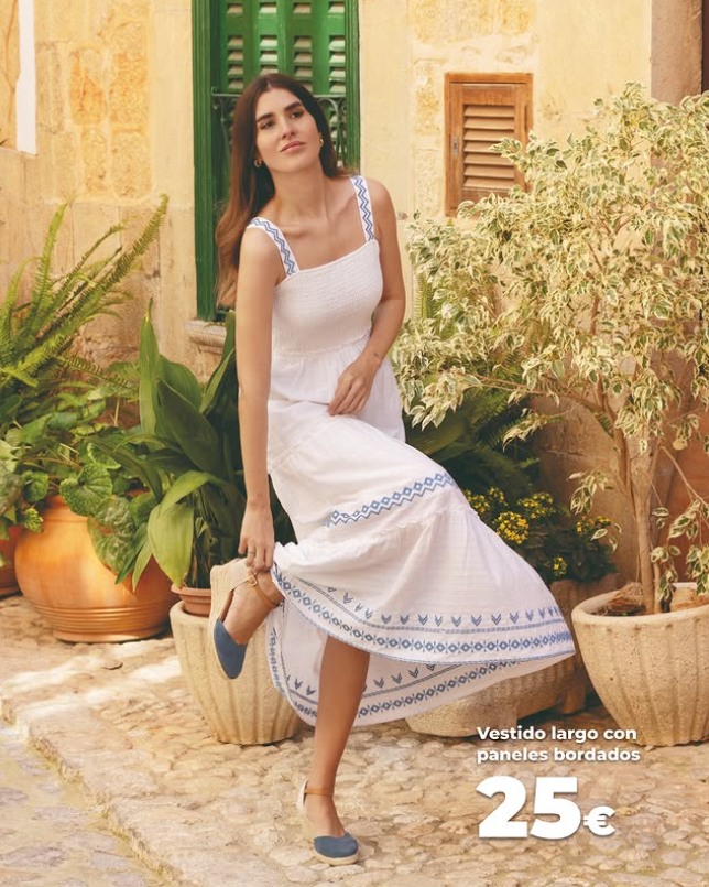 https://www.lashuertas.es/wp-content/uploads/2025/04/carrefour-text.jpeg